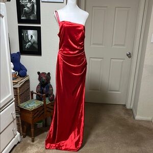Faeriesty Elegant Red Satin Gown